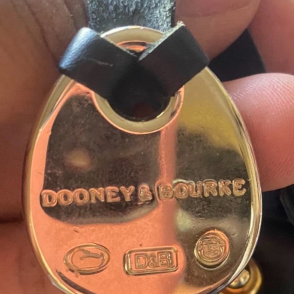 Dooney & Bourke drawstring bag - Picture 7 of 7